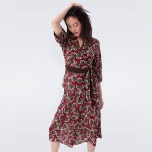 NWT Diane Von Furstenberg Madalena Crepe De Chine Wrap Dress, Fan Medium Wine